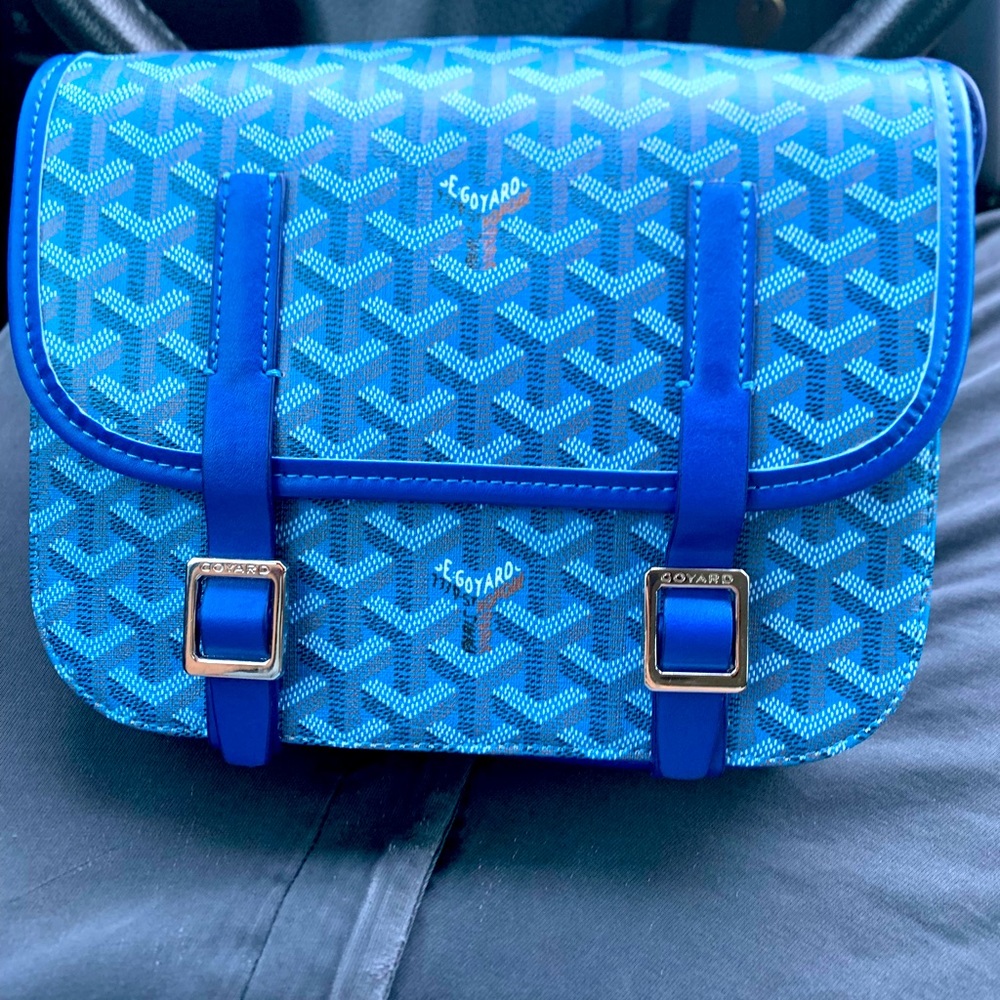 Brand new blue goyard side bag for sale!!!!$1500 comes with receipt